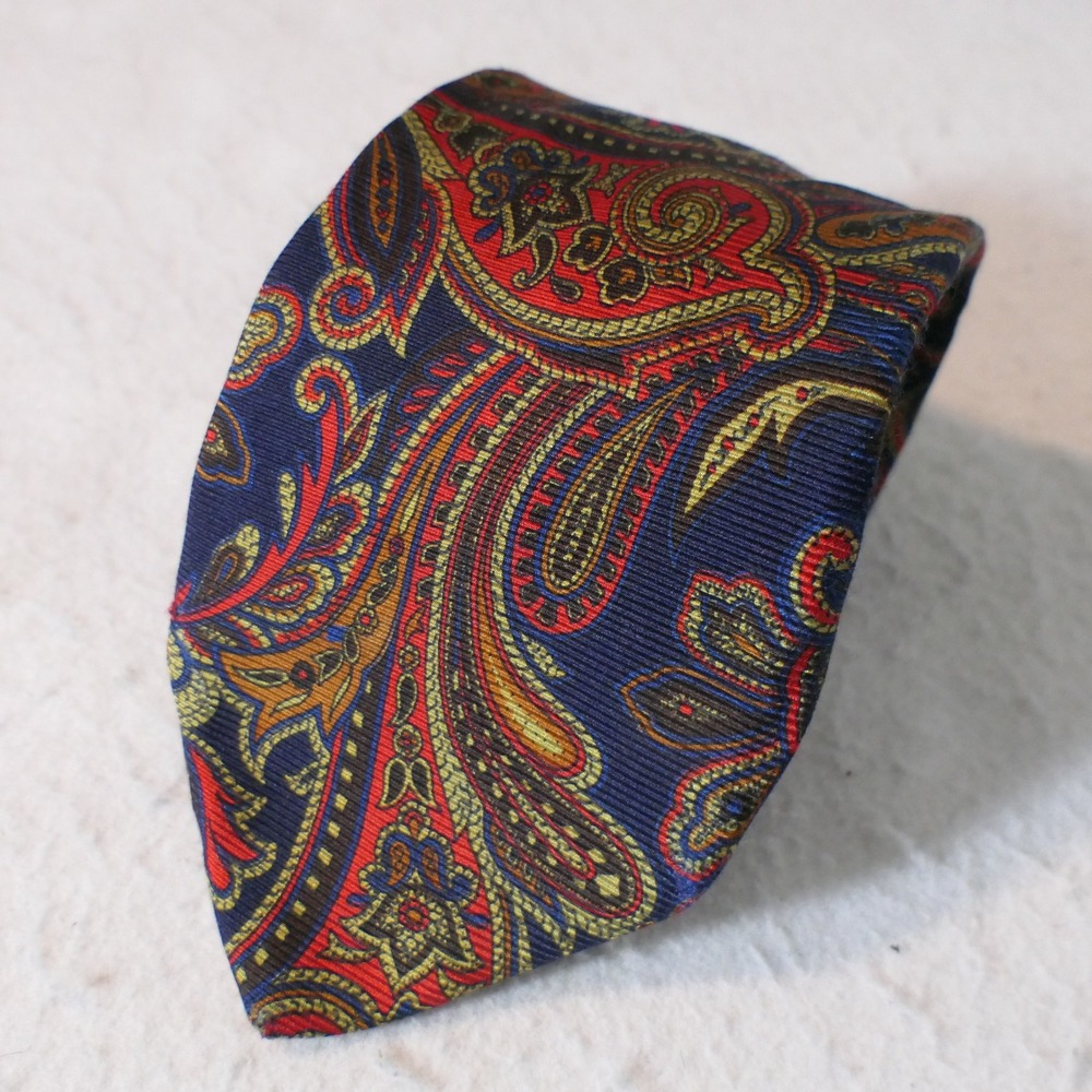 Brooks Brothers Men Silk Tie OS Navy Red Paisley Preppy Academic Ivy League READ
